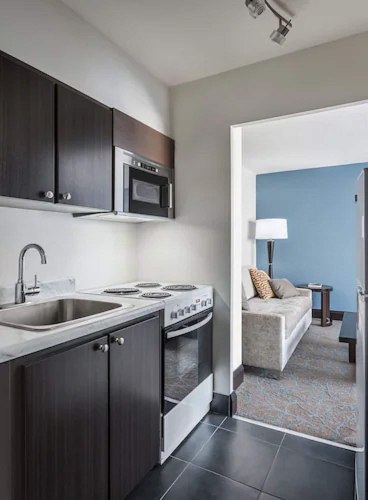 Ottawa Embassy Hotel & Suites מראה חיצוני תמונה