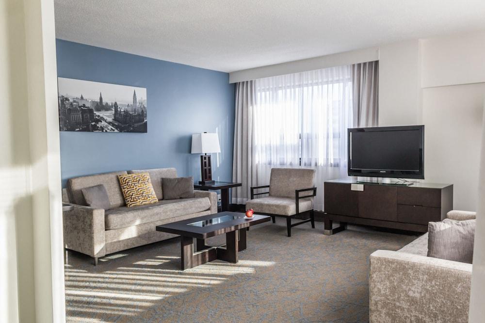 Ottawa Embassy Hotel & Suites מראה חיצוני תמונה