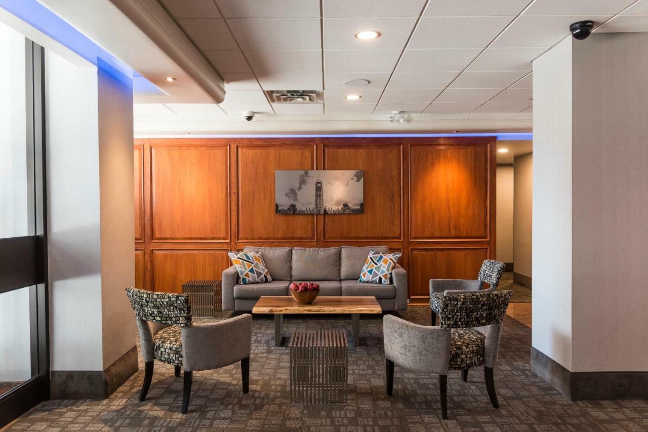 Ottawa Embassy Hotel & Suites מראה חיצוני תמונה
